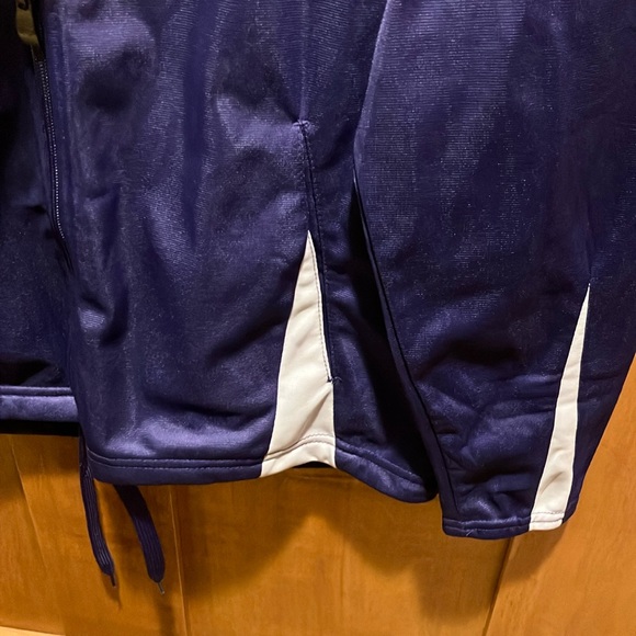 GTM Sportswear Purple Long Sleeve Zip Up Jacket w/ soft fleece inside Sz Small - Picture 4 of 8